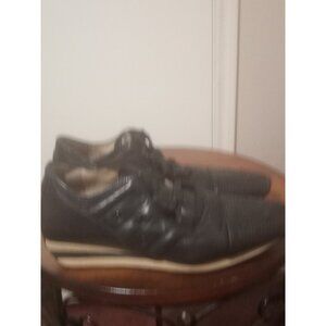 Women's Chanel Leather trainers Shoes Black Size 8.5 B Italy